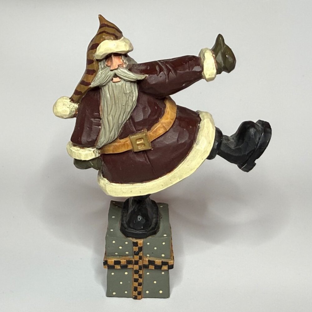 Williraye Studio Vintage 1990's Collectible Christmas Holiday Santa Claus Figuri